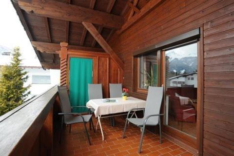 Hotel Haus Moosbrugger Reutte Zimmer foto