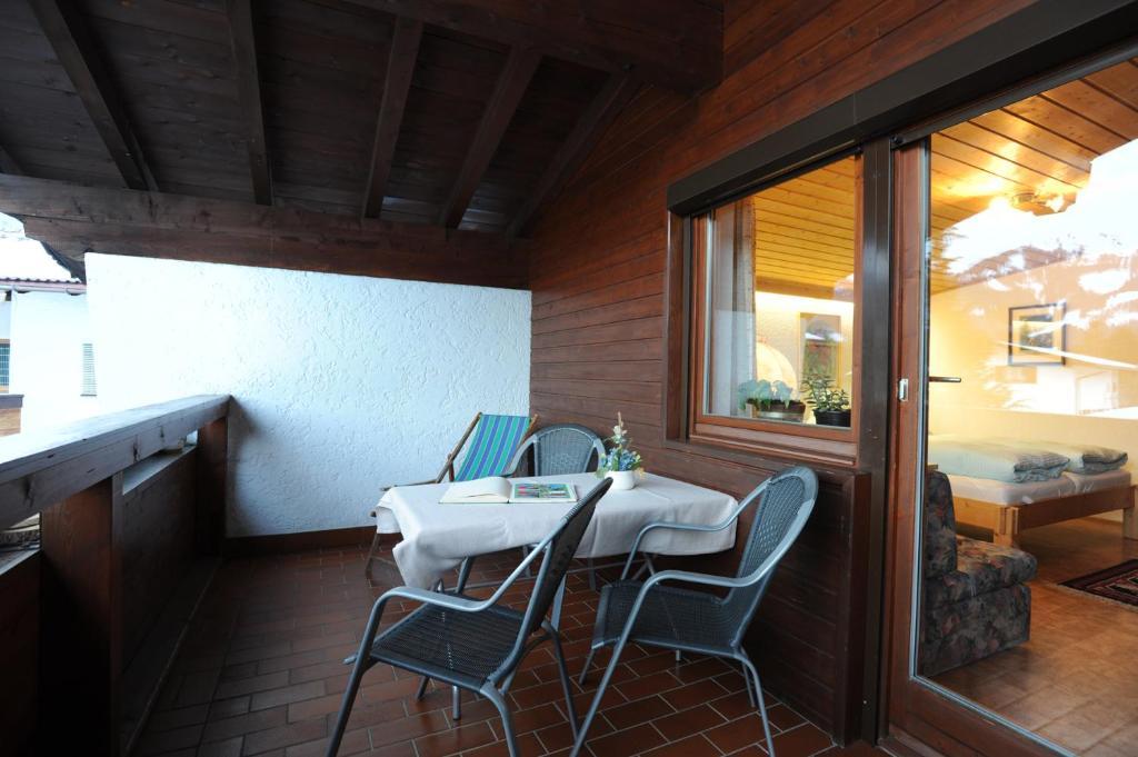 Hotel Haus Moosbrugger Reutte Zimmer foto